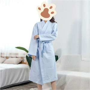 Albornoz de Hotel de Lujo al por Mayor, Tejido de Microfibra Ecológica, Desechable, Comprimido, de Secado Rápido, Personalizable para Viajes - Product Image 3