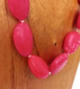 Collier en perles de résine légères, best-seller, pour les voyages, le travail et les occasions spéciales, disponible en gros - Product Image 4