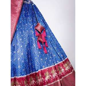 Vestido de Noche Lehenga Choli de Seda Jacquard Azul Magnético con Estampado Digital para Bodas - Product Image 3