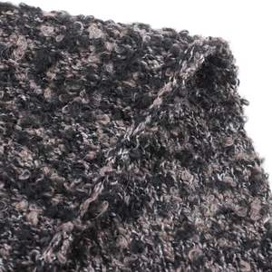 Mélange Roving Fancy Yarn 75% Poliéster 18% Acrílico 7% Lana 1/4Nm Cuenta 5/7 Calibre Cono de hilo para ropa de invierno Chaqueta con capucha Suéter - Product Image 1