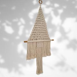Macramé fait à la main arbre de noël tenture murale Boho décoration de la maison avec glands tissés décor de chambre de fête - Product Image 1