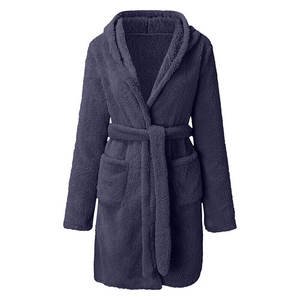 Elegante ropa de dormir de talla grande para hombre, ropa de dormir ligera y transpirable para el verano y el tiempo de relajación en interiores - Product Image 2