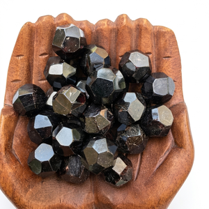 Piedra de Granate Natural en Forma de Dodecaedro, Cristal Geométrico, Ágata, Gema Curativa, Venta al Por Mayor - Product Image 3