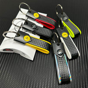 Llavero para Coche Opel, Aleación de Zinc, 90x20mm, Blanco Carbón con Logotipo Negro, Compatible con Fundas para Llaves BYD, Volvo, Mercedes Benz - Product Image 6