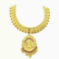 Vente en gros 14K 18K 24K plaqué or formant un ensemble de colliers, ensemble de bijoux de temple traditionnel, ensemble de bijoux de mode rempli d'or en laiton.
