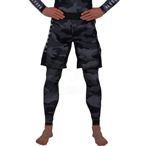 Leggings de yoga camouflage pour hommes, taille haute, longueur intégrale, avec bande latérale et logo sur la jambe droite, en spandex et polyester, extensibles dans les quatre sens - Product Image 6