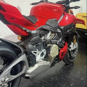 Ducatis Panigales 2023 Authentique Moto de sport d'occasion à vendre V-2 - Product Image 1