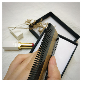Peine de cuerno hecho a mano Huong Dang, regalo elegante y lujoso de Vietnam, modelo 52 - Product Image 2