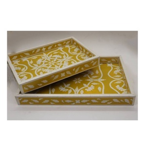 ถาดเสิร์ฟลายดอกไม้ งานฝังกระดูกคุณภาพพิเศษ ดีไซน์ทันสมัยสำหรับตกแต่งบ้าน ถาดเสิร์ฟและจานรองอาหารสำหรับใช้ในชีวิตประจำวัน - Product Image 1