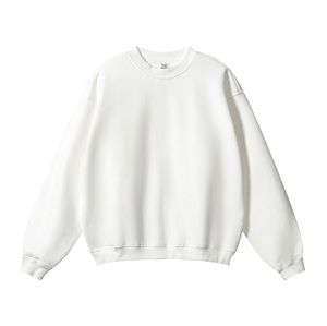 เสื้อสเวตเตอร์คอกลมคลาสสิกเหมาะสำหรับวันสบายๆ - Product Image 1