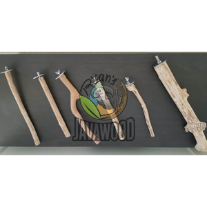 Una elección ecológica, esta percha para pájaros de esquina XL está construida con madera sólida sostenible y hecha a mano en Indonesia - Product Image 6