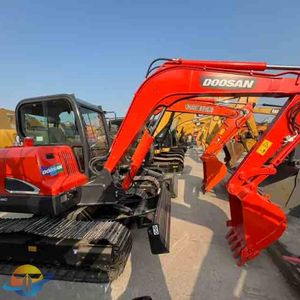 Miniexcavadora Hidráulica Usada de Alta Calidad Doosan DX60-9C para Pequeños Proyectos Industriales, Componentes del Motor Principal en Venta - Product Image 4