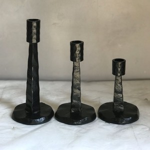 <b>Metal</b> Matte <b>Black</b> Best Selling High Quality <b>Candle</b> <b>Holder</b> Hammered Table Top with Custom Logo <b>Candle</b> Stand - Product Image 1