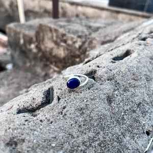 Bague en argent Sterling faite à la main avec pierre précieuse bleue Lapis Lazuli ovale bijoux de déclaration cadeau parfait pour maman et les femmes - Product Image 5
