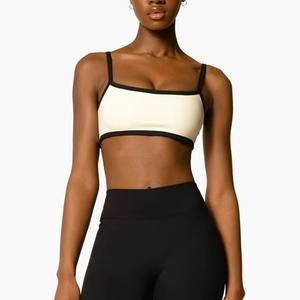Ensemble de sport pour femme avec logo personnalisé, dos évidé, coupe ajustée, séchage rapide, comprenant un débardeur de yoga et un pantalon de fitness évasé à jambes larges - Product Image 3