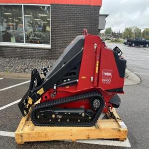 รถตักล้อยางขนาดเล็ก TORO DINGO TX700 รุ่น Crawler Loader เครื่องยนต์ดีเซล 75 กิโลวัตต์ รับประกัน 3 ปี - Product Image 5