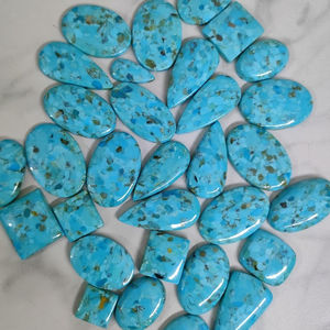 Cabujón turquesa de forma mixta, Gema suelta, joyería de piedras preciosas - Product Image 1
