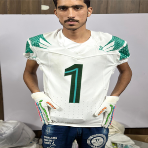 Nouvel arrivage d'uniforme personnalisé football américain matériel sergé silicone spandex OEM sublimé uniforme football personnalisé - Product Image 1