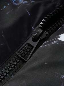 Top Trending Men's High Quality Winter Bubble Puffer Down Jacket Streetwear Ligero e impermeable Decoración de piel de cuero - Product Image 6