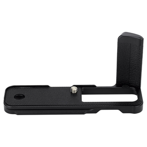 Poignée métallique dédiée JJC, <span class=keywords><strong>support</strong></span> en L antidérapant pour FUJI X100VI, conception de <span class=keywords><strong>plaque</strong></span> de trépied à dégagement rapide de type Arca Swiss - Product Image 1