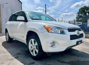 Toyota RAV4 2011 Usado, Volante a la Izquierda, Interior Oscuro, SUV Automático con Envío Global Gratuito - OFERTA PROMOCIONAL - Product Image 2