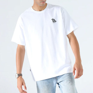 เสื้อยืดโอเวอร์ไซส์ลำลองผู้ชาย ผ้าเนื้อนุ่ม ทรงหลวม ทันสมัย ใส่ได้ทุกวัน เสื้อยืดโอเวอร์ไซส์ผู้ชาย - Product Image 1