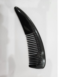 Peigne à cheveux noir de créateur de luxe Mini peigne à cheveux plume de mariée Vintage fait à la main avec corne naturelle élégante taille de poche indienne - Product Image 2