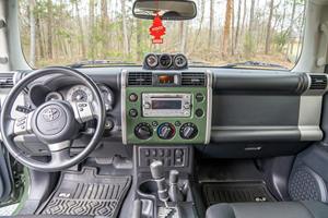 Toyota FJ Cruiser 2013 - Product Image 5