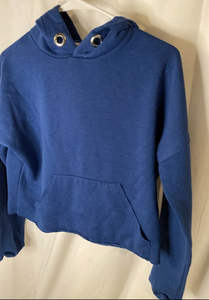 Sudadera con Capucha Corta para Mujer con Logotipo Personalizado, Color Sólido, Cierre de Cremallera, Mangas Largas, Sudadera Deportiva Informal Personalizada para Mujer - Product Image 6