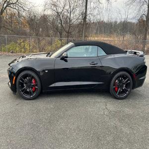 Chevrolet Camaro SS 2024 abordable et propre - Product Image 2