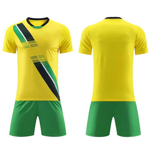 Neuer Großhandel OEM Service Herren Fußball voll Set benutzer definierte Logos & Designs Druck Sublimation Sportswear Fußball Uniformen - Product Image 5