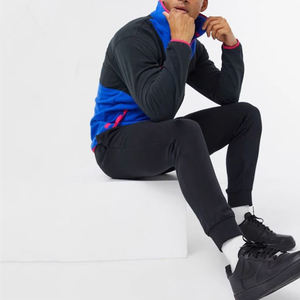 Survêtement de sport chaud unisexe en polyester et coton noir pour hommes, survêtement de sport élégant d'automne avec broderie personnalisée - Product Image 5