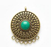 Pendentif de luxe pour homme en argent et turquoise naturelle, finition antique, médaillon rond, design à sept boucles, bijou statement, cadeau