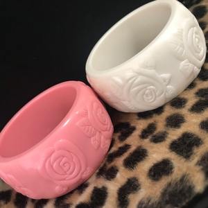 Bracelets en résine par Faizacraft - Product Image 2