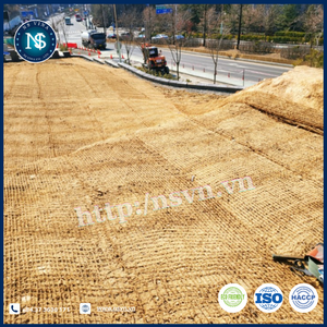 Tapis de coco en fibre de coco fait main, ombre naturelle tissée réversible haute résistance pour le contrôle de l'érosion des sols du parc et la bio ingénierie - Product Image 5