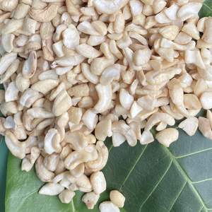 Anacardos crudos baratos al por mayor anacardos vietnamitas anacardos tipo Ww 320 corto plazo de entrega - Product Image 1