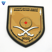 Haute qualité personnalisé 3D transfert de chaleur Uae drapeau Patch Silicone étiquette en relief Logo PVC caoutchouc Patch pour sac à vêtements