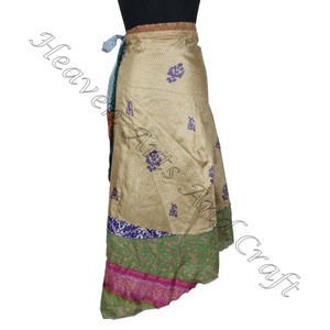 Nuevas compras Vintage Silk Sari Tilda Beach Wrap Faldas Rajasthani Fancy Reversible Silk Long Wrap Indian Reversible Sari Wrap - Product Image 4