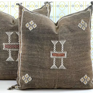 ปลอกหมอนผ้าไหมสไตล์โมร็อกโกสีน้ำตาลขนาด10ชิ้น - Product Image 1