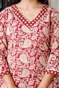 Nouveau à la mode traditionnel indien Jaipuri imprimer coton Kurti ensemble broderie dames Kurta pour les fêtes d'hiver-vente en gros Jaipur Inde - Product Image 3