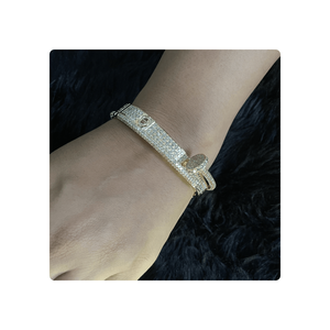 Diseñador 14kt oro amarillo amor uñas pulsera con 6.50ct diamantes naturales hechos a mano en la India para la venta - Product Image 1