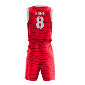 Ensemble de Tenue de Basketball Élégant pour Hommes, Personnalisable sur Mesure pour Équipes – Maillot et Short Respirants 100% Polyester pour l'Été - Product Image 4