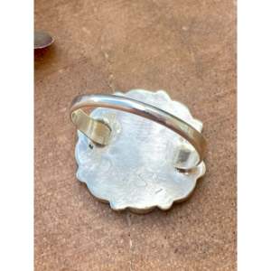 Anillo de Diamantes Zuni con Corte Princesa y Múltiples Piedras, Incrustaciones Invisibles de Plata de Ley, Acero Inoxidable Dorado de Moda, Talla 7, Regalo Perfecto - Product Image 5