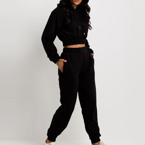 Survêtements courts ajustés de fabrication professionnelle et décontractés pour femmes survêtements courts fabriqués en usine OEM sur mesure pour femmes - Product Image 1