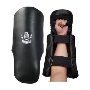 Mitaines d'entraînement de Taekwondo unisexe en cuir PU de qualité supérieure, écologiques, équipement de sécurité personnalisé pour les arts martiaux - Product Image 1