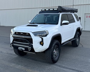 Toyota 4Runner TRD Off-Road Premium 4x4 4WD 2018 Usada en Buen Estado - Lista para Enviar - Product Image 4