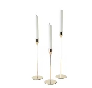 Bougeoir en métal sophistiqué pièce décorative de qualité supérieure pour chambre à coucher table salon style intérieur - Product Image 3