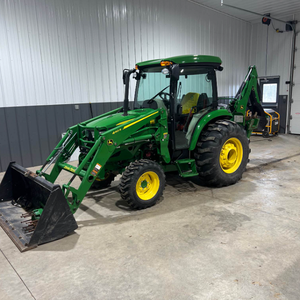 Tracteur agricole 4066R 75HP 4x4 à transmission par engrenages avec attache fourche - Product Image 4
