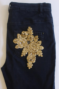 Robe faite à la main décor élégant Unique en forme de perle de cristal broderie Patch Sequin perlé broderie Motif toile vêtements - Product Image 5