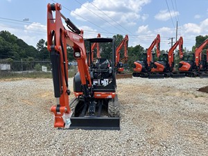 Nueva Miniexcavadora Kubota KX040-5 2025, Máquina Compacta Hidráulica para Movimiento de Tierras con Potente Fuerza de Desgarramiento de la Cuchilla - Product Image 5